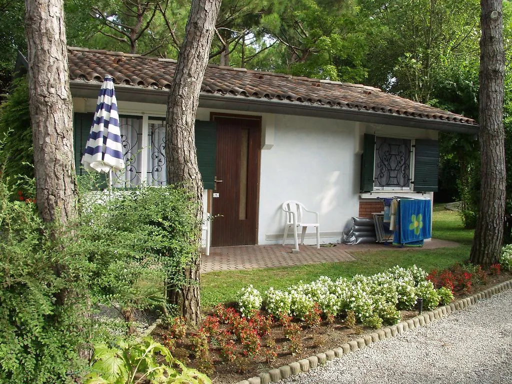 Villaggio Azzurro Lido di Jesolo 0*,
